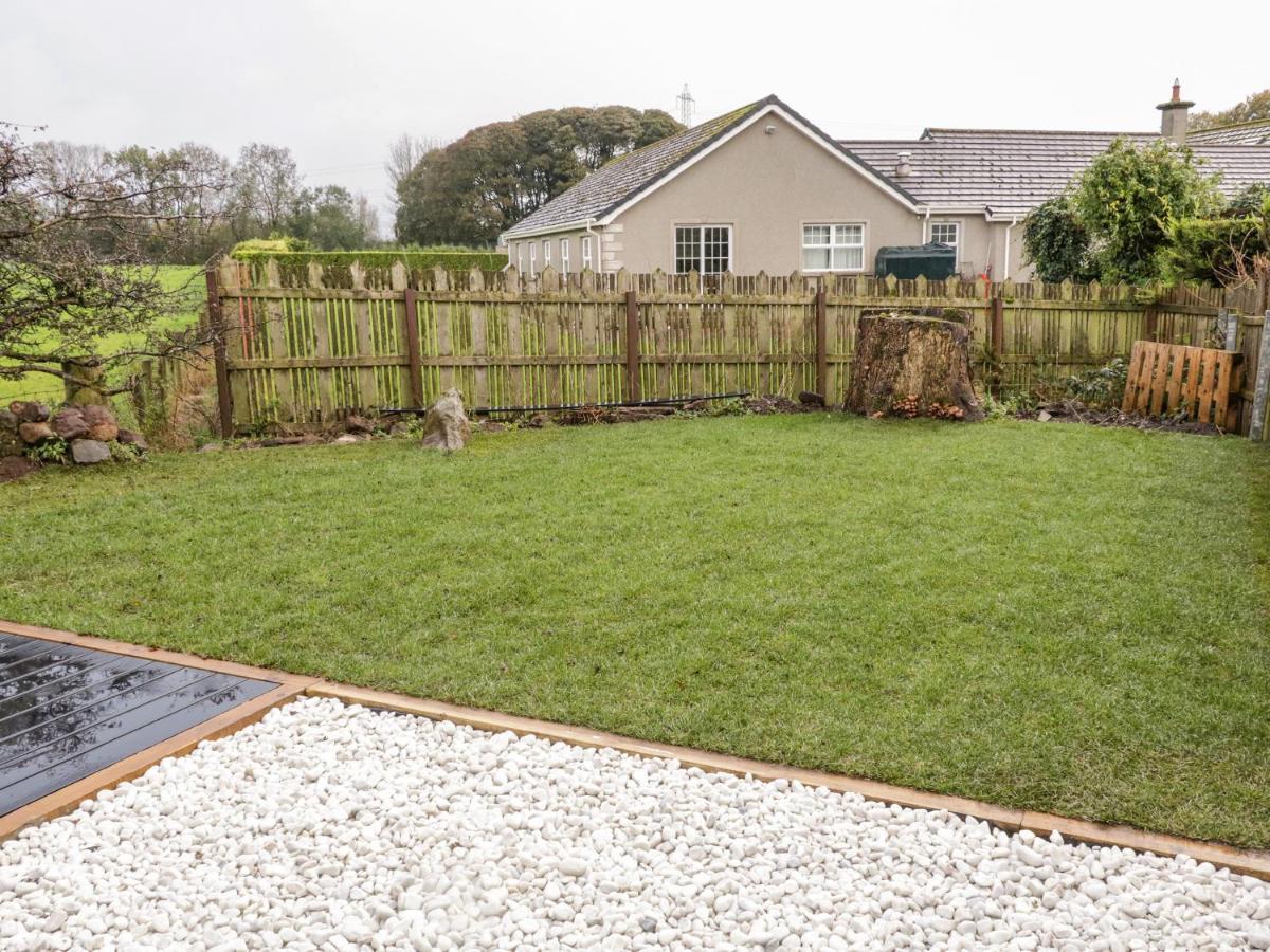 19A Lismenary Road Villa Ballyclare ภายนอก รูปภาพ